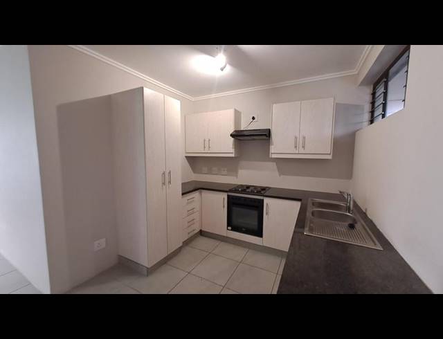 2 BEDROOM PROPERTY TO RENT IN BLUFF